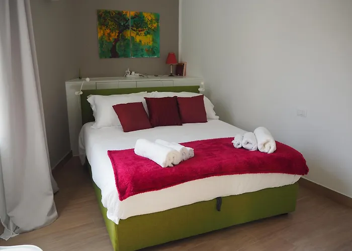 La Casa Di Alice In Centro Апартаменты Генуя