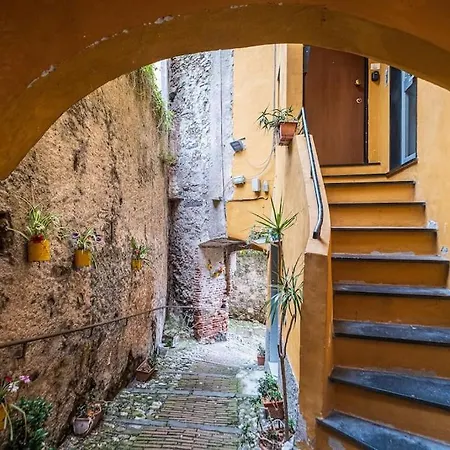 Apartamento La Casa Di Alice In Centro Génova